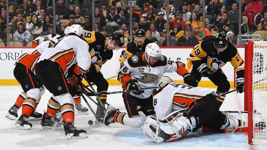 Final: Ducks 4, Penguins 3 taken at PPG Paints Arena (Live coverage)